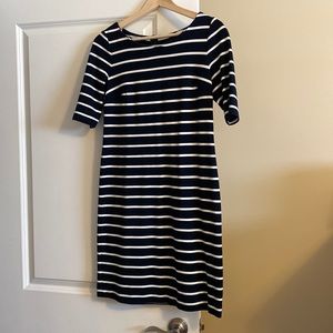 Banana Republic size 2 navy & white stripe dress